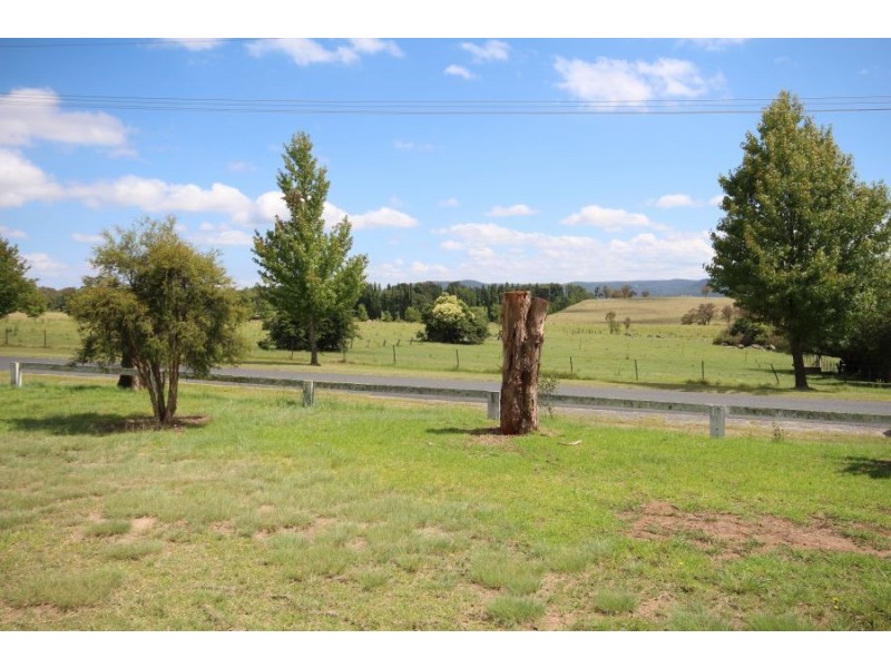 85 Drummond Street, Tenterfield NSW 2372