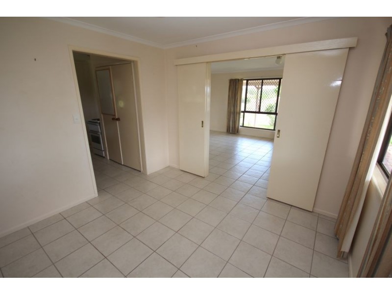 85 Drummond Street, Tenterfield NSW 2372