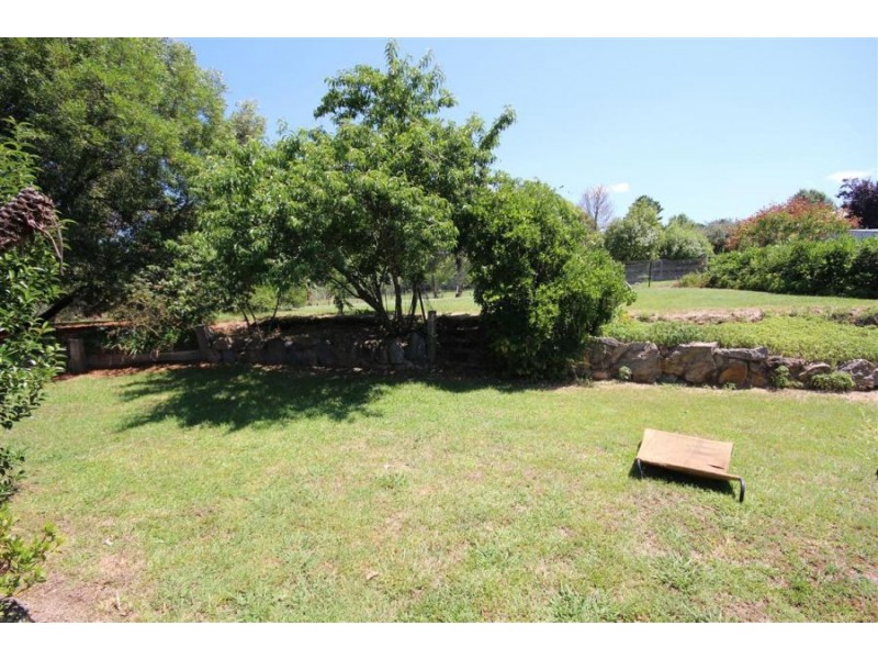 59 Riley Street, Tenterfield NSW 2372