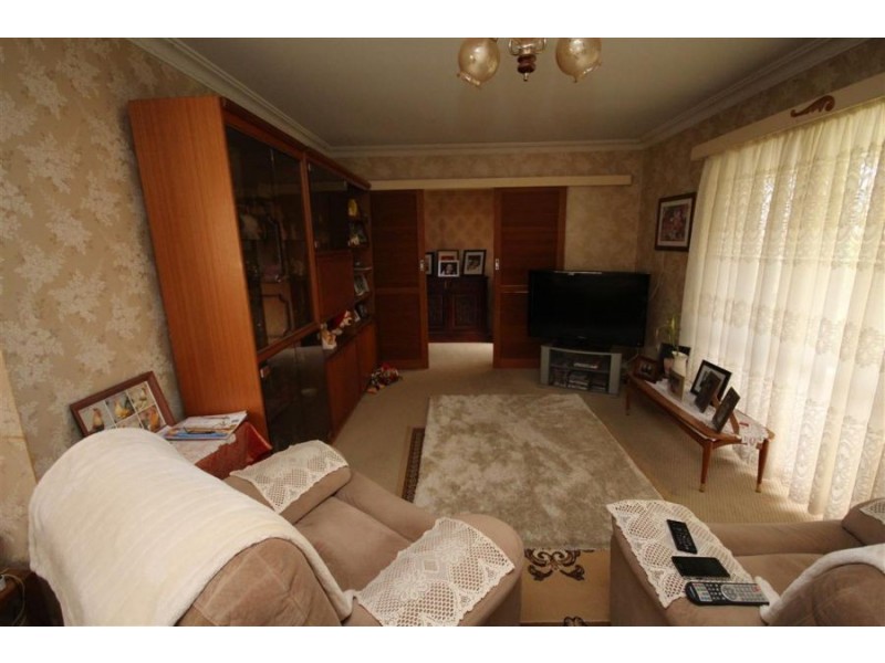 127 Miles Street, Tenterfield NSW 2372