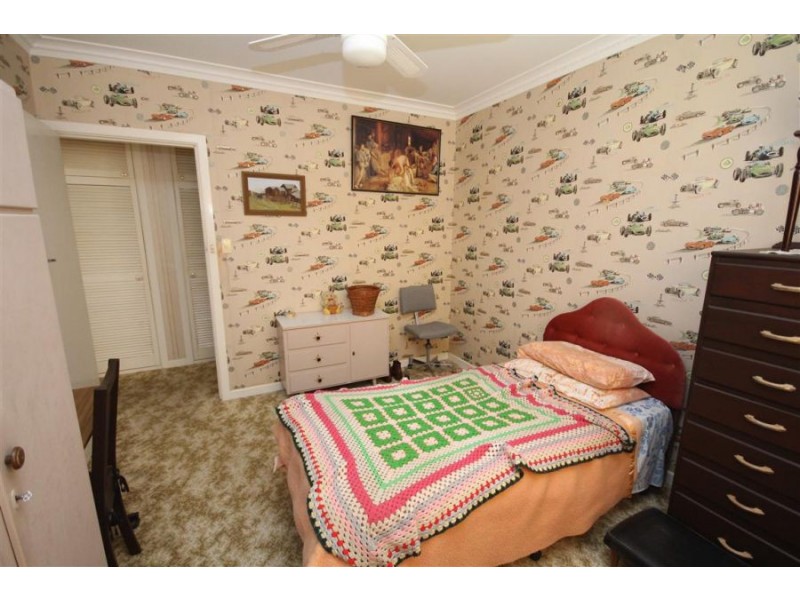 183 High Street, Tenterfield NSW 2372