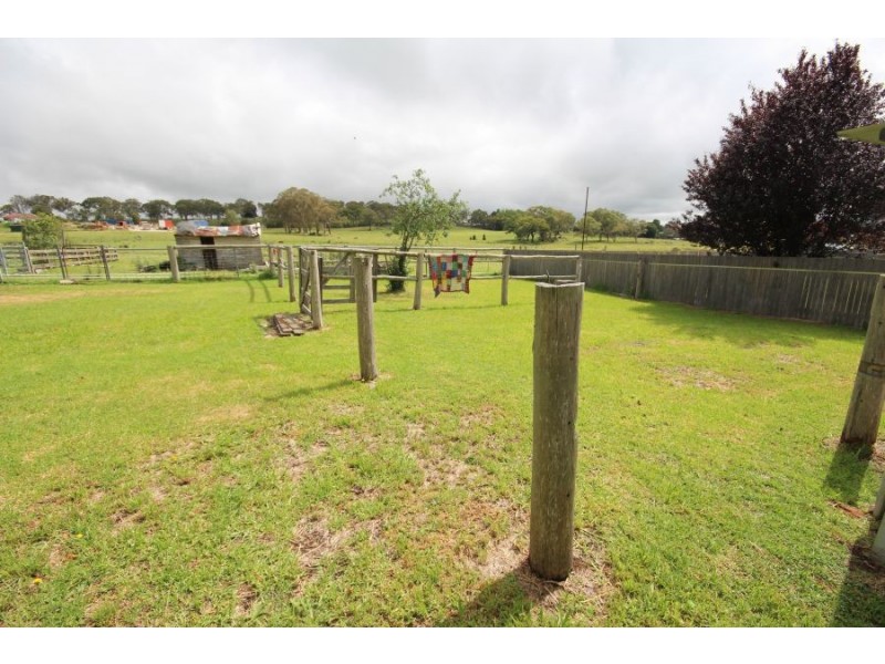 14 Molesworth Street, Tenterfield NSW 2372