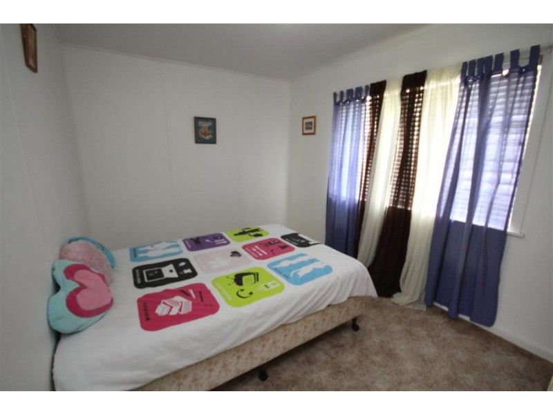 14 Molesworth Street, Tenterfield NSW 2372