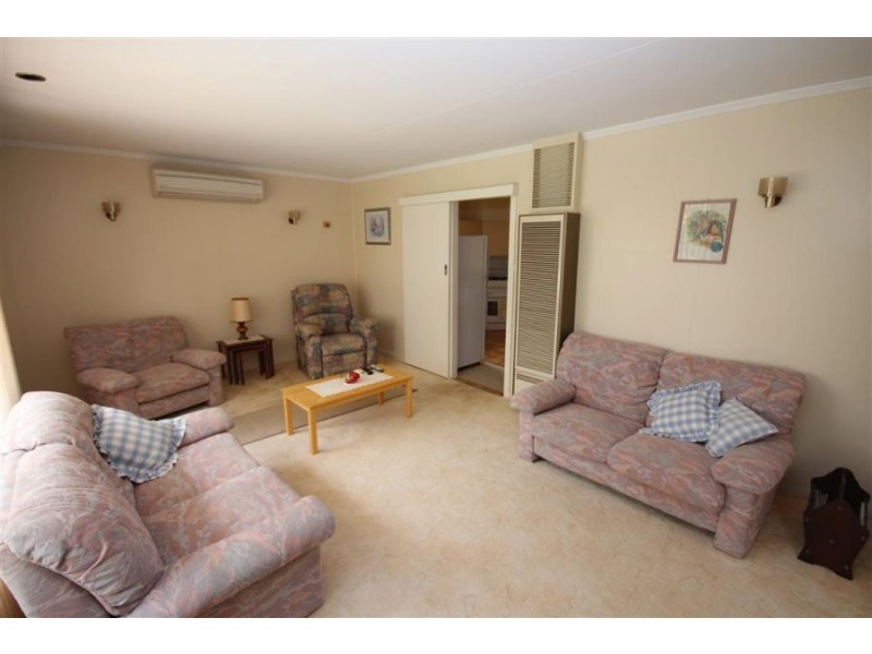 35 Molesworth Street, Tenterfield NSW 2372