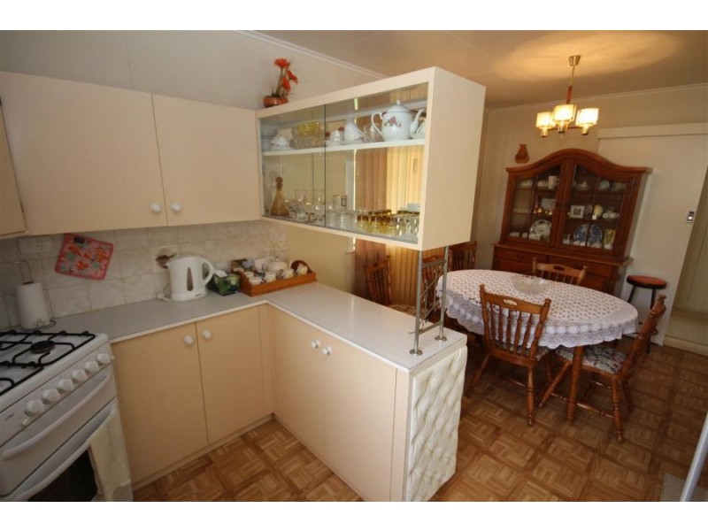 35 Molesworth Street, Tenterfield NSW 2372