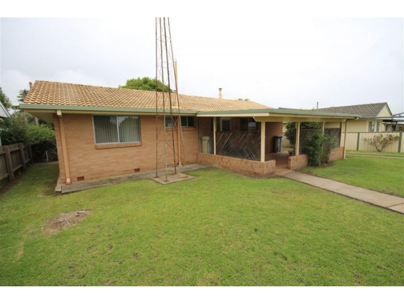 35 Molesworth Street, Tenterfield NSW 2372