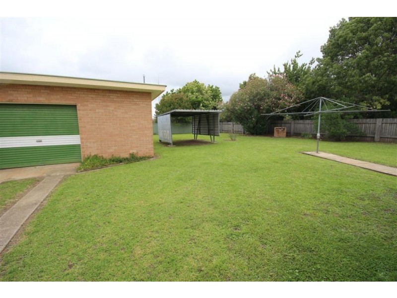 35 Molesworth Street, Tenterfield NSW 2372