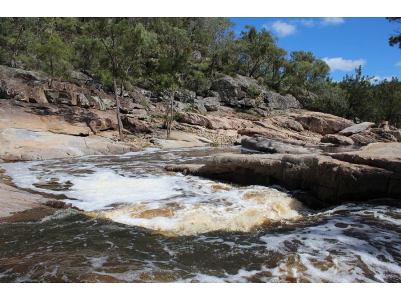 573 Bluff River Road, “The Junction”, Tenterfield NSW 2372