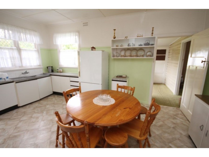 45 Wood Street, Tenterfield NSW 2372
