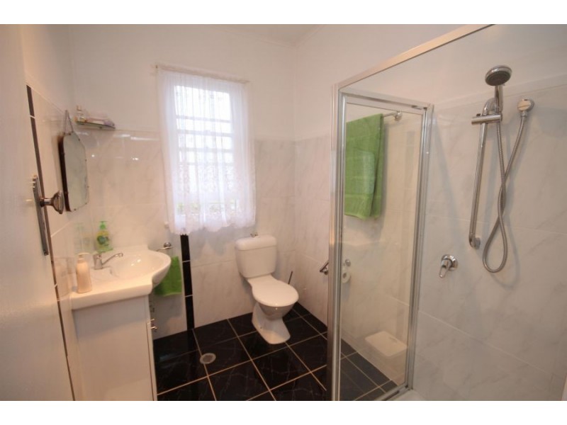 45 Wood Street, Tenterfield NSW 2372