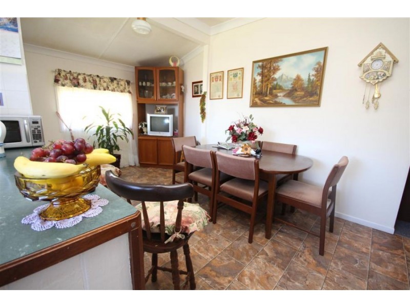 29 Railway Street, Tenterfield NSW 2372