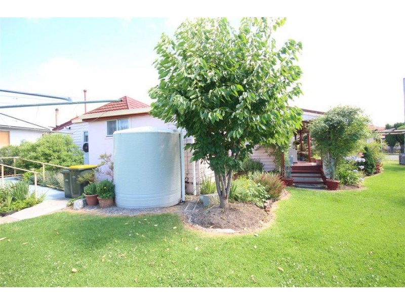 29 Railway Street, Tenterfield NSW 2372
