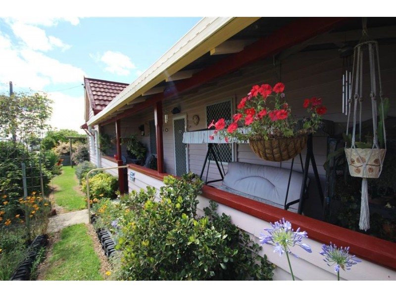 29 Railway Street, Tenterfield NSW 2372