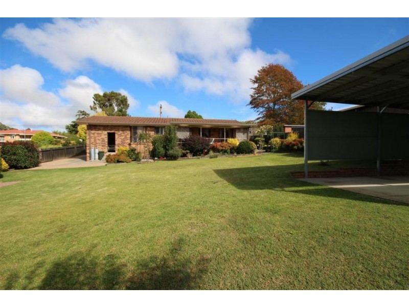 135 Pelham Street, Tenterfield NSW 2372