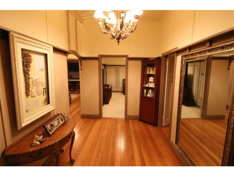 86 High Street, Tenterfield NSW 2372