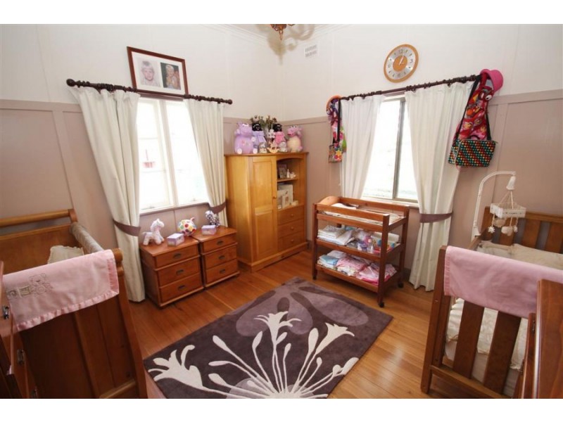 86 High Street, Tenterfield NSW 2372