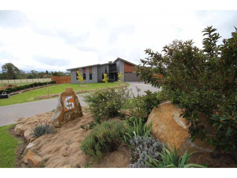 6 Mackenzie Court, Saddlers Estate, Tenterfield NSW 2372