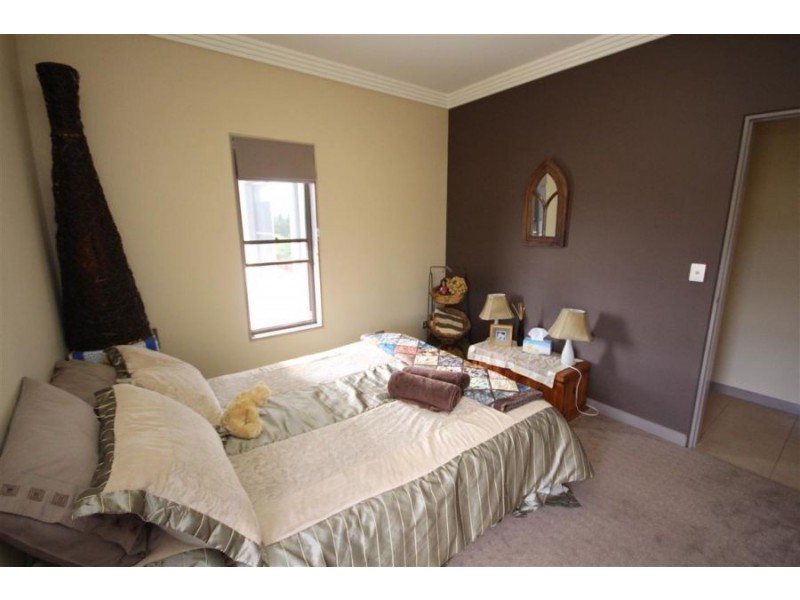 6 Mackenzie Court, Saddlers Estate, Tenterfield NSW 2372