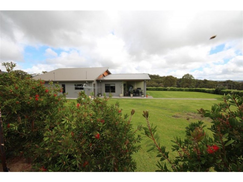 6 Mackenzie Court, Saddlers Estate, Tenterfield NSW 2372