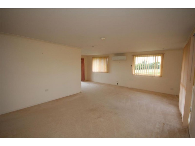 174 Cowper Street, Tenterfield NSW 2372