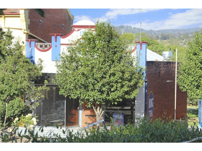 242 Rouse Street, Tenterfield NSW 2372