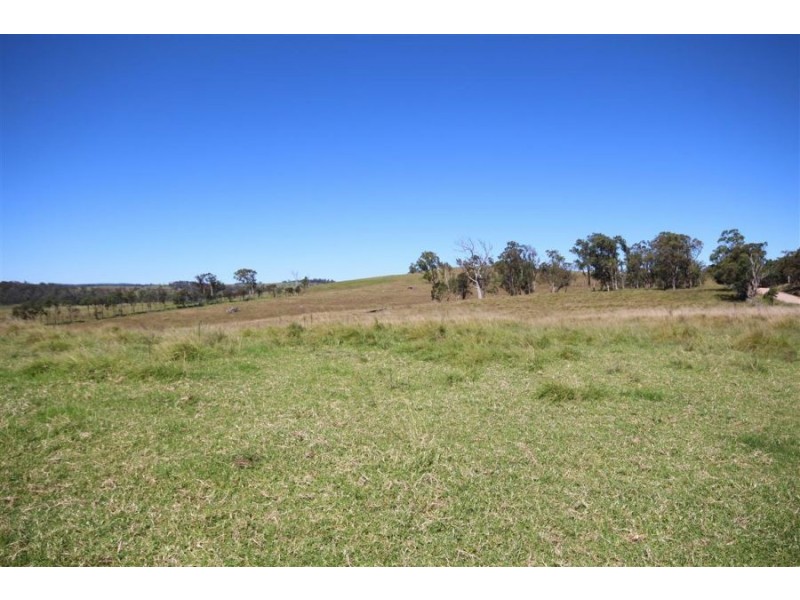 “Kiriwina” 176 Black Swamp Road, Tenterfield NSW 2372