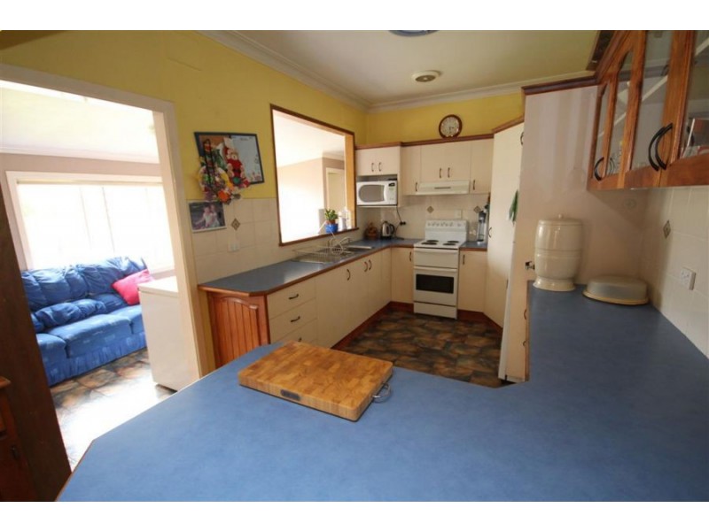 140 Miles Street, Tenterfield NSW 2372