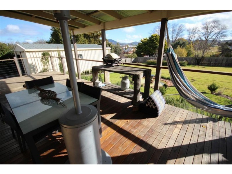 147 Bulwer Street, Tenterfield NSW 2372