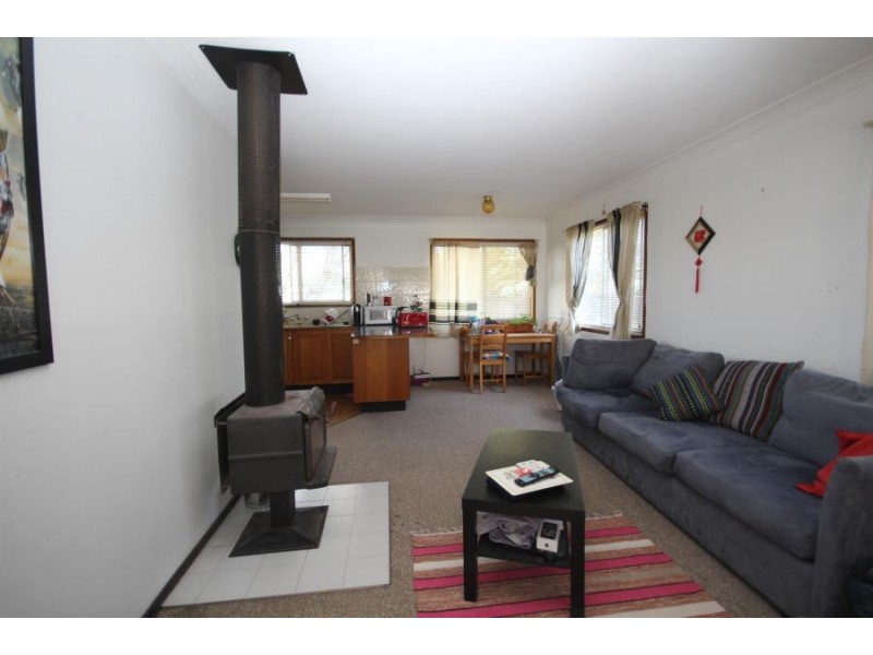 106 Scott Street, Tenterfield NSW 2372