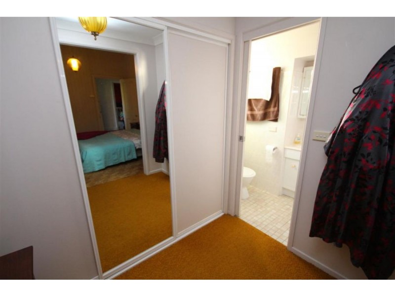 102 Martin Street, Tenterfield NSW 2372