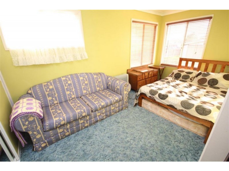 102 Martin Street, Tenterfield NSW 2372