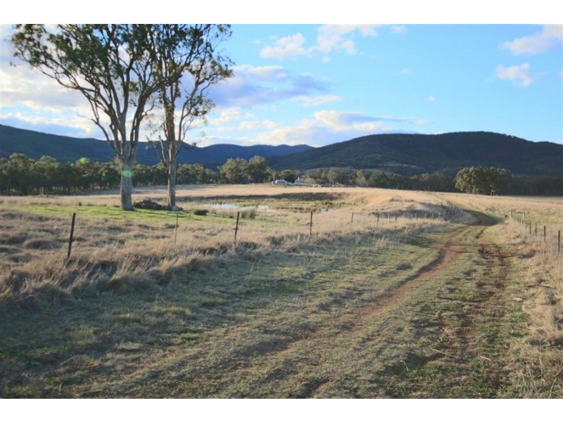2461 Bruxner Highway, Tenterfield NSW 2372