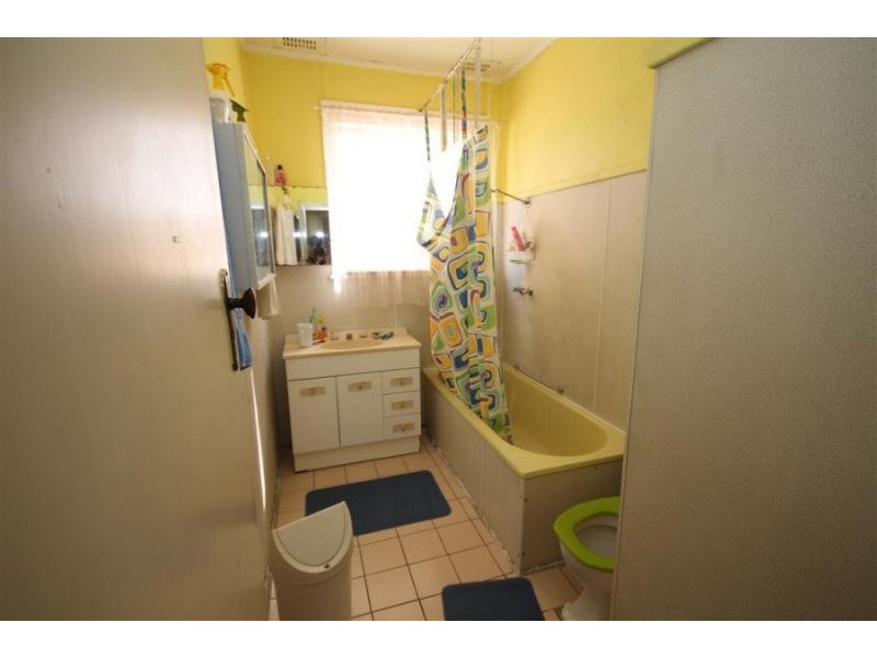 111 Rouse Street, Tenterfield NSW 2372