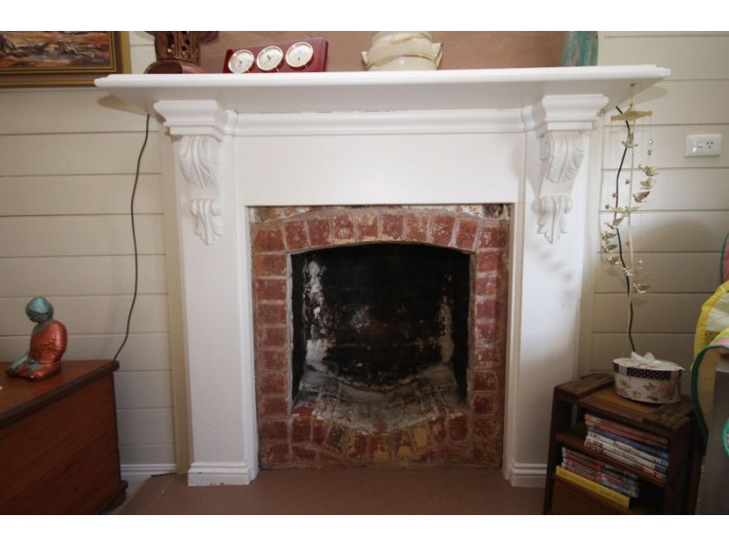 228 Bulwer Street, Tenterfield NSW 2372