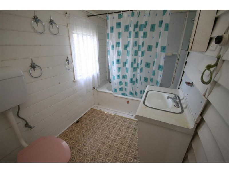 106 Miles Street, Tenterfield NSW 2372