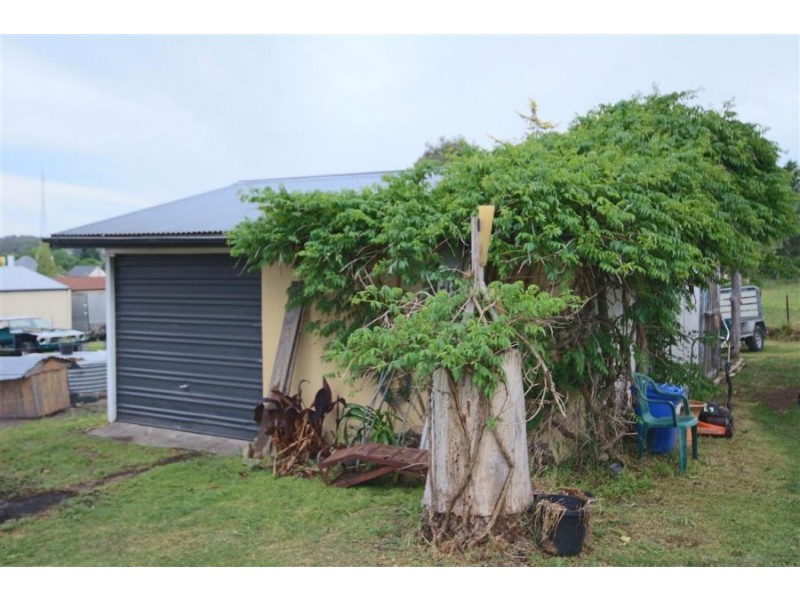 106 Miles Street, Tenterfield NSW 2372