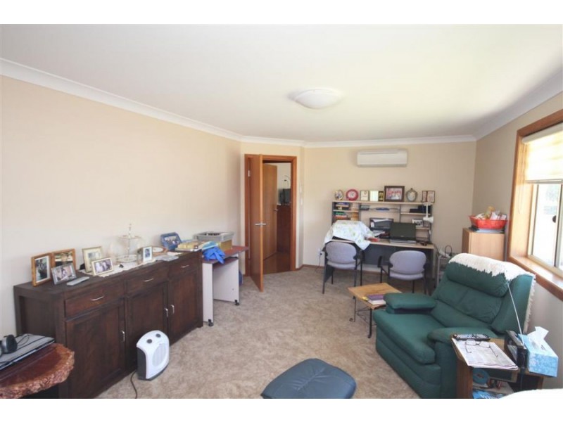 89 Petre Street, Tenterfield NSW 2372