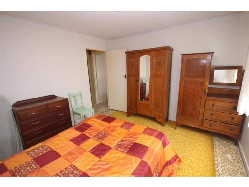 57 Pelham Street, Tenterfield NSW 2372