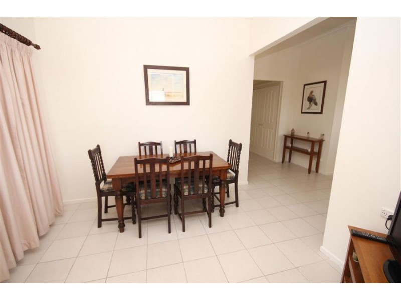 92 Martin Street, Tenterfield NSW 2372