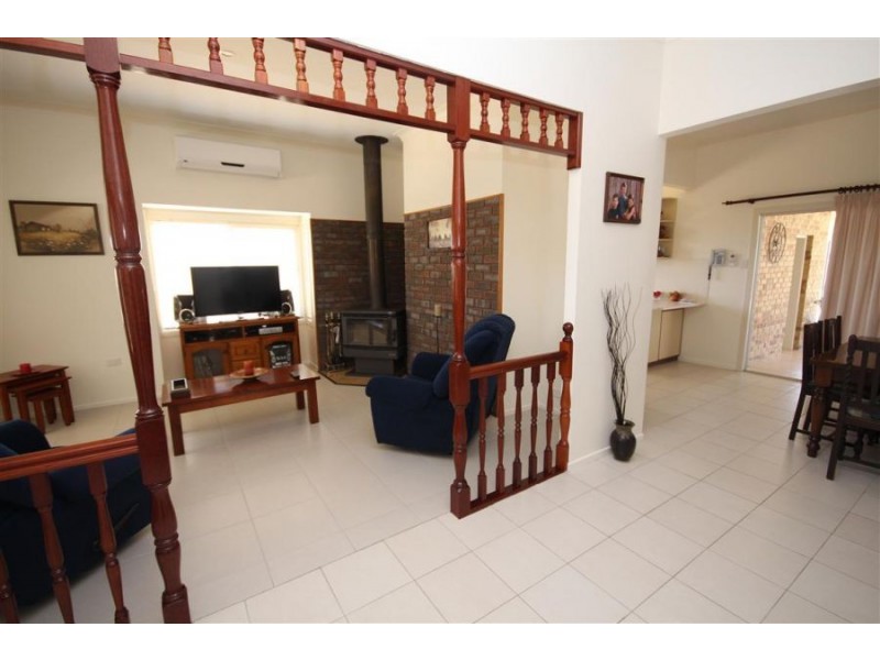 92 Martin Street, Tenterfield NSW 2372