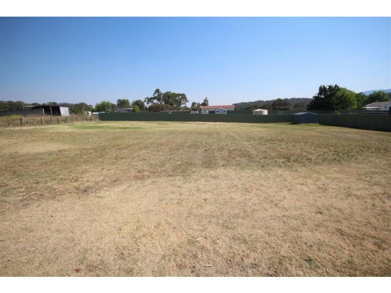 Lot 20 Clive Street, Tenterfield NSW 2372