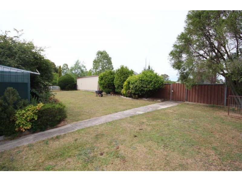 155 Petre Street, Tenterfield NSW 2372