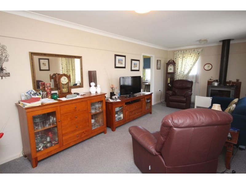 59 Manners Street, Tenterfield NSW 2372