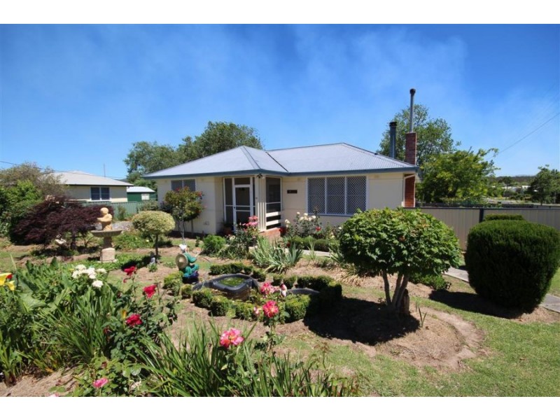 59 Manners Street, Tenterfield NSW 2372