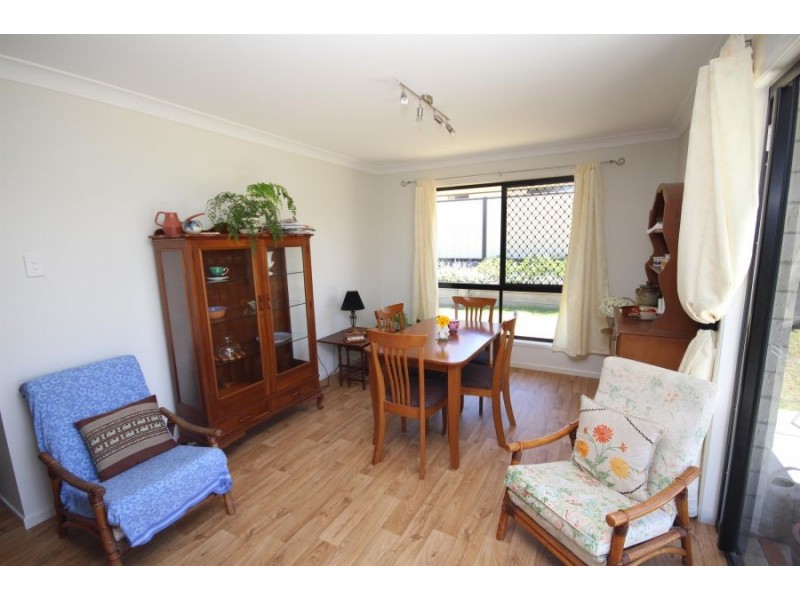 22 Laird Street, Tenterfield NSW 2372