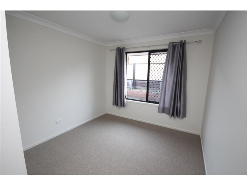 22 Laird Street, Tenterfield NSW 2372