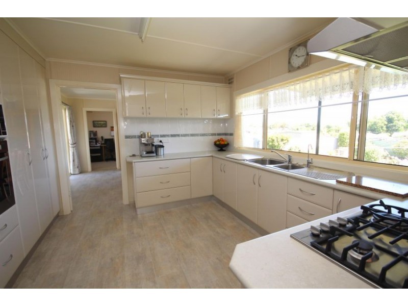 174 Manners Street, Tenterfield NSW 2372