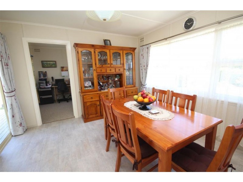 174 Manners Street, Tenterfield NSW 2372