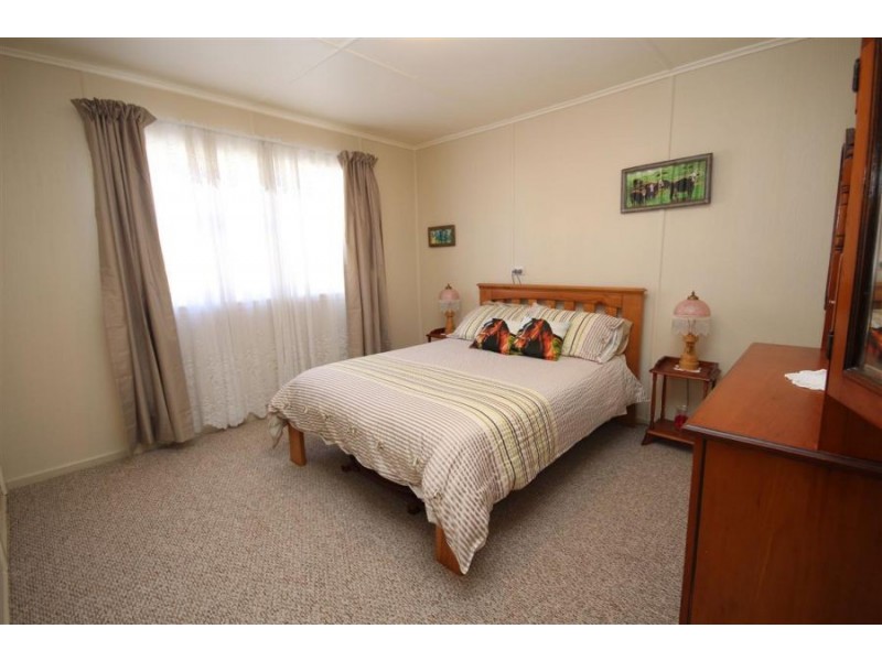 174 Manners Street, Tenterfield NSW 2372