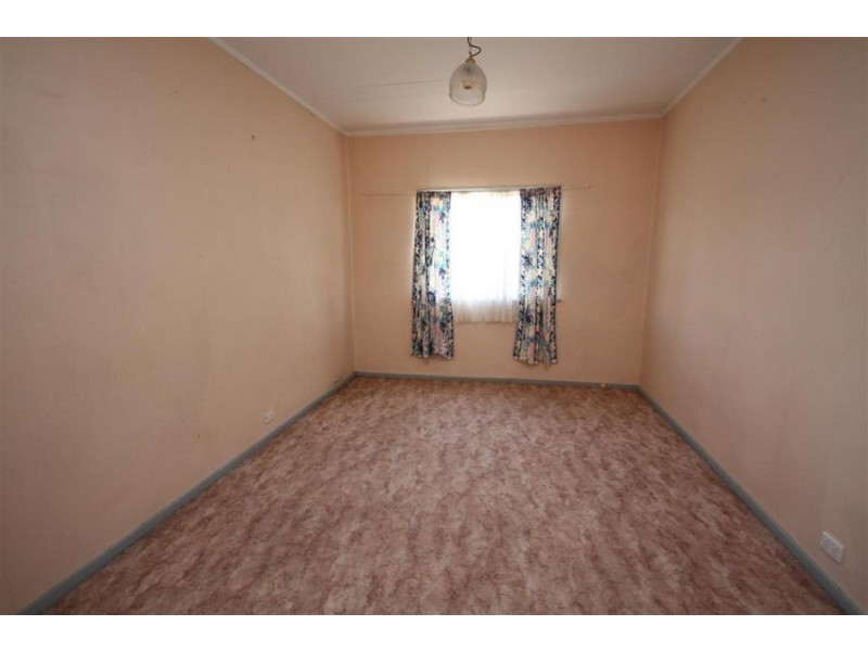 193 Logan Street, Tenterfield NSW 2372